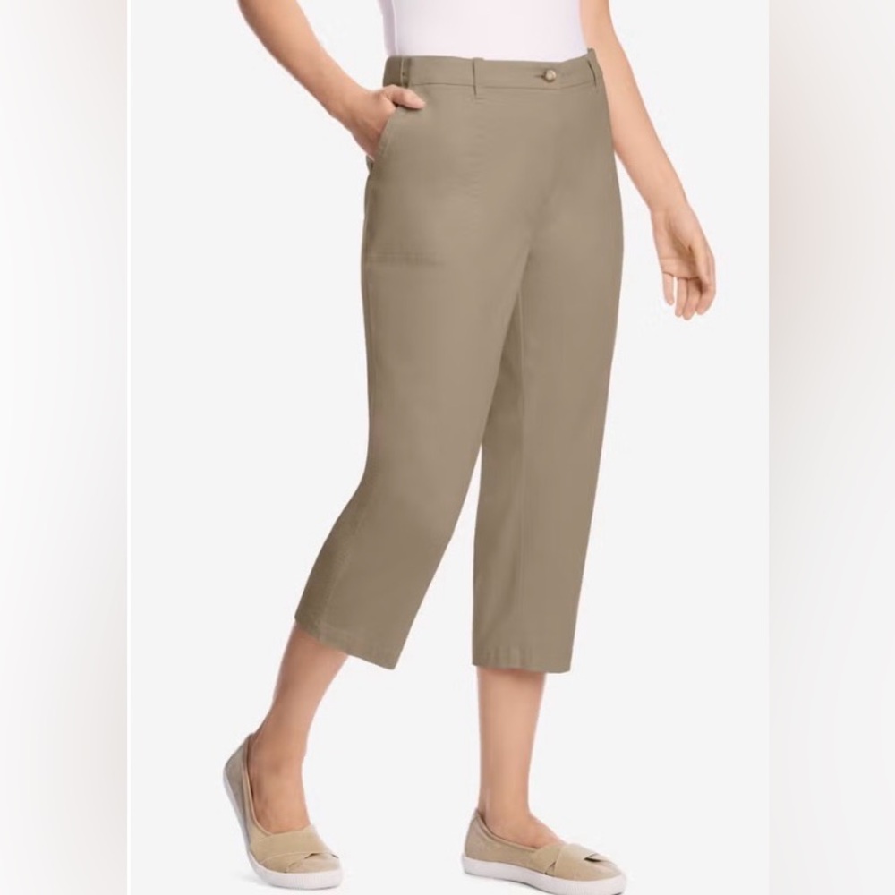 Worthington Classic Beige Capris